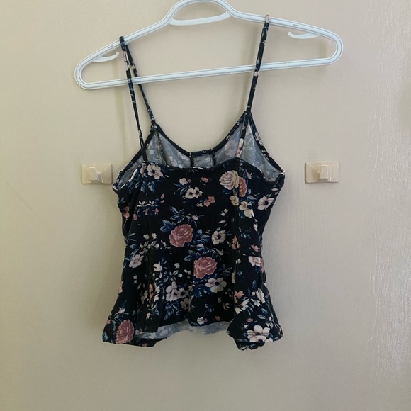 American Eagle Tank Top Size M - Picture 2 of 4